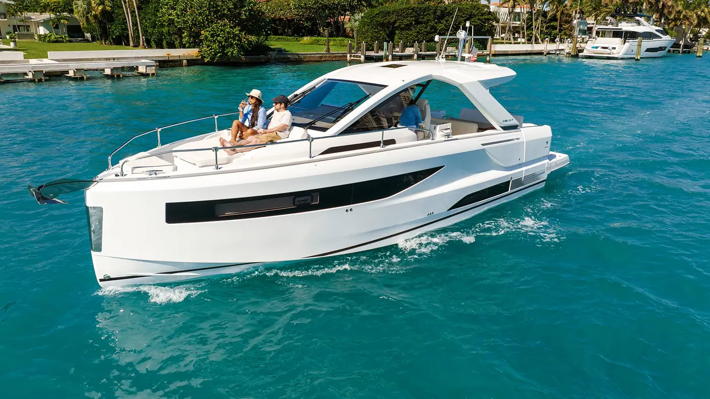 Sporty Cruising in Complete Safety