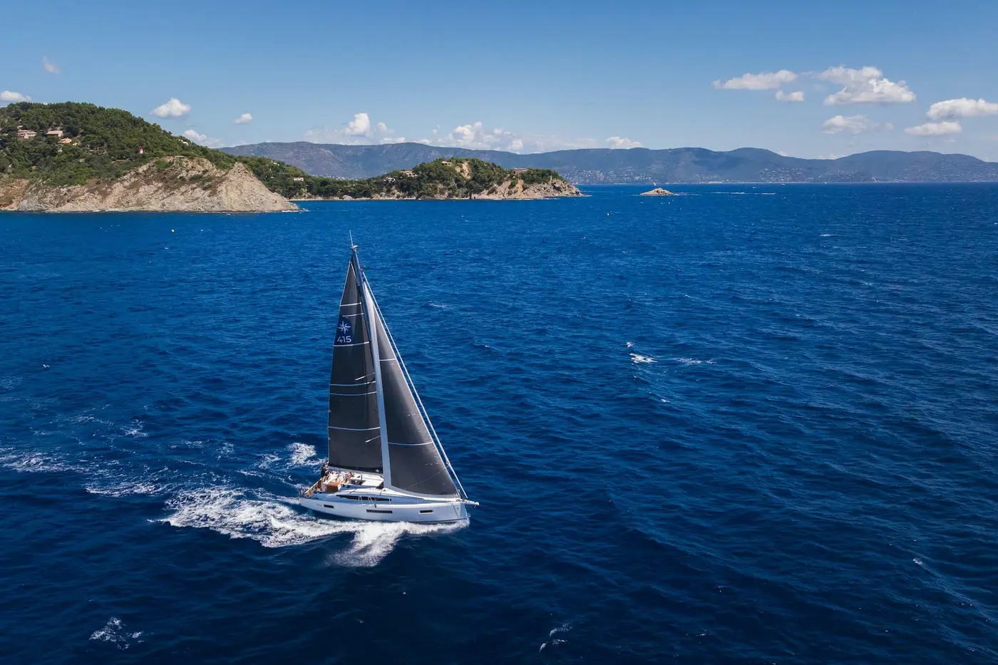 Sun Odyssey 415 │ Sun Odyssey of 12m │ Boat Sailboat Jeanneau 31245