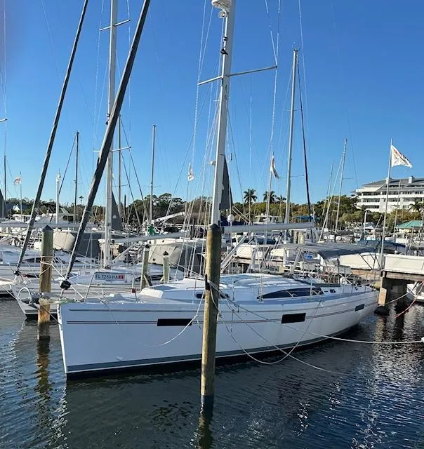 2024 Catalina 425